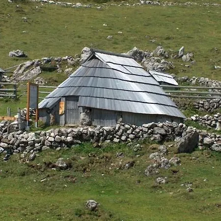 مزرعة للإقامة Mountain Suska Koca